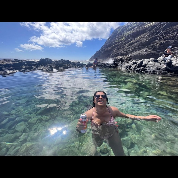 Meet your Posher, Char - Picture 2 of 16